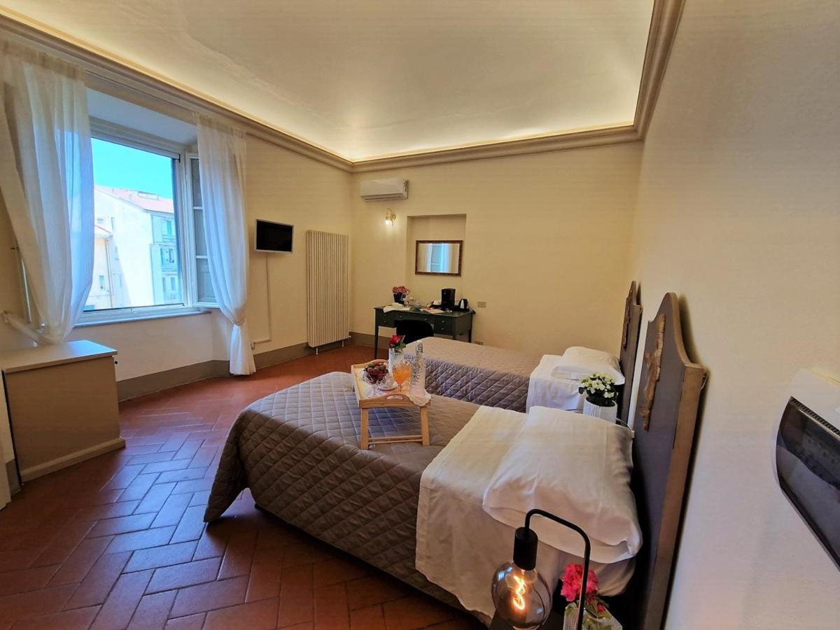 Palazzo Rosselmini Hotel Pisa Exterior photo