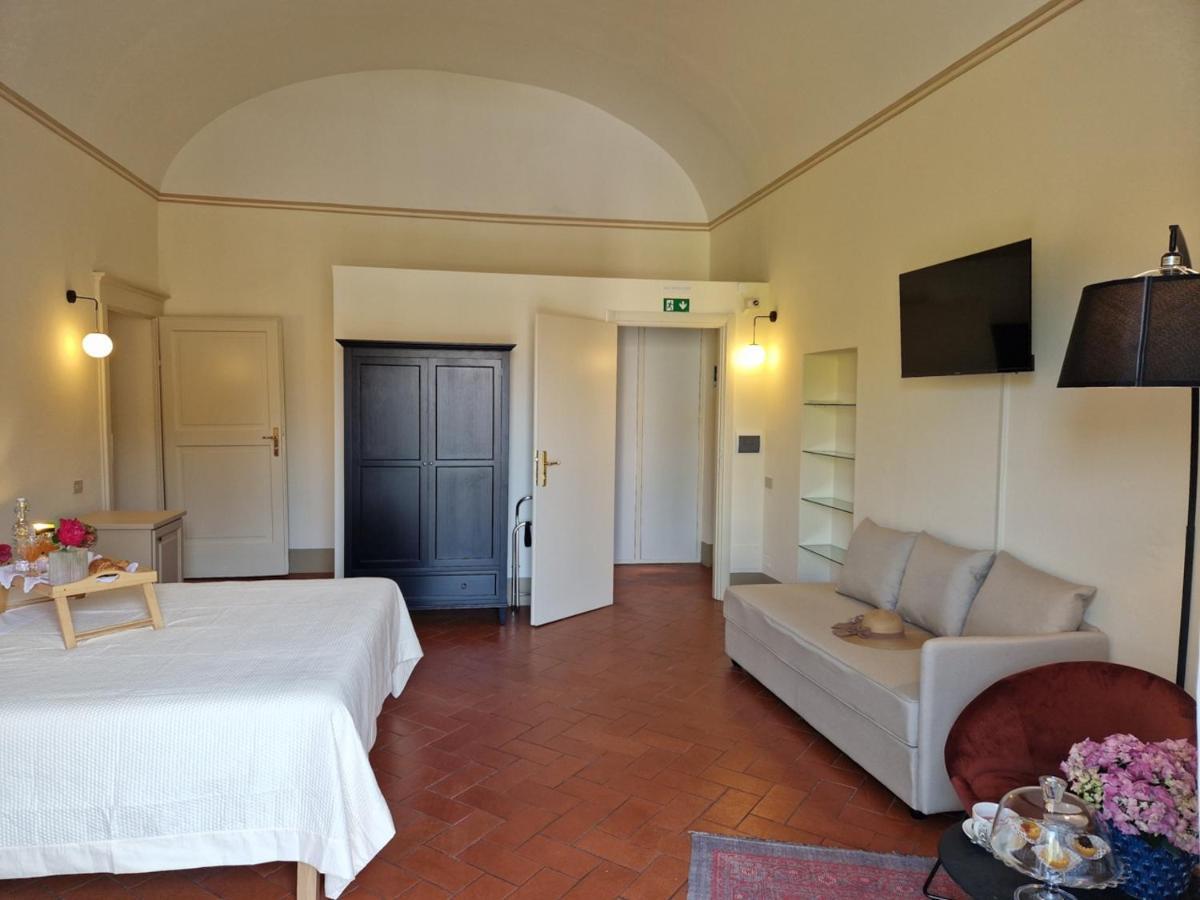 Palazzo Rosselmini Hotel Pisa Exterior photo