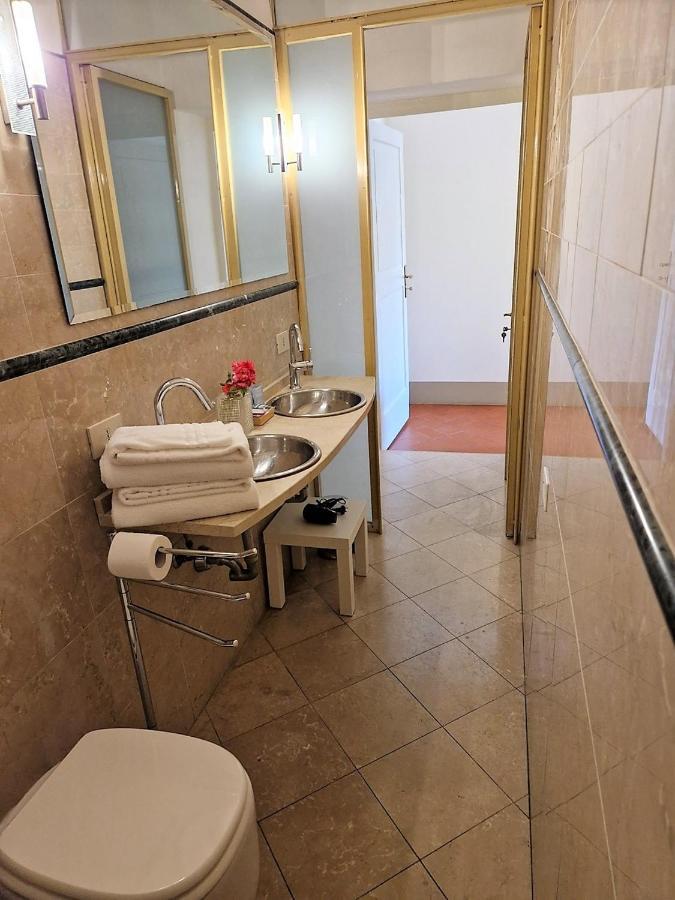 Palazzo Rosselmini Hotel Pisa Exterior photo