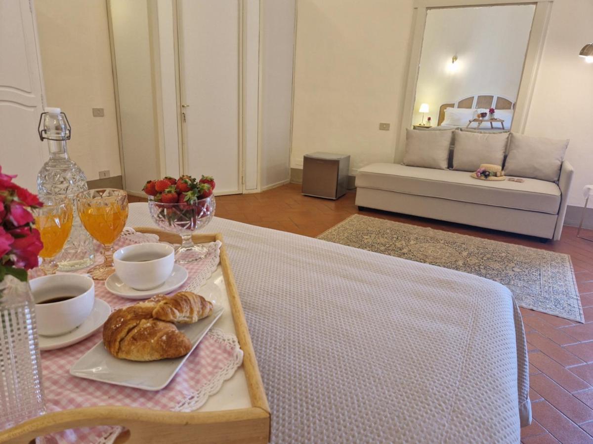 Palazzo Rosselmini Hotel Pisa Exterior photo